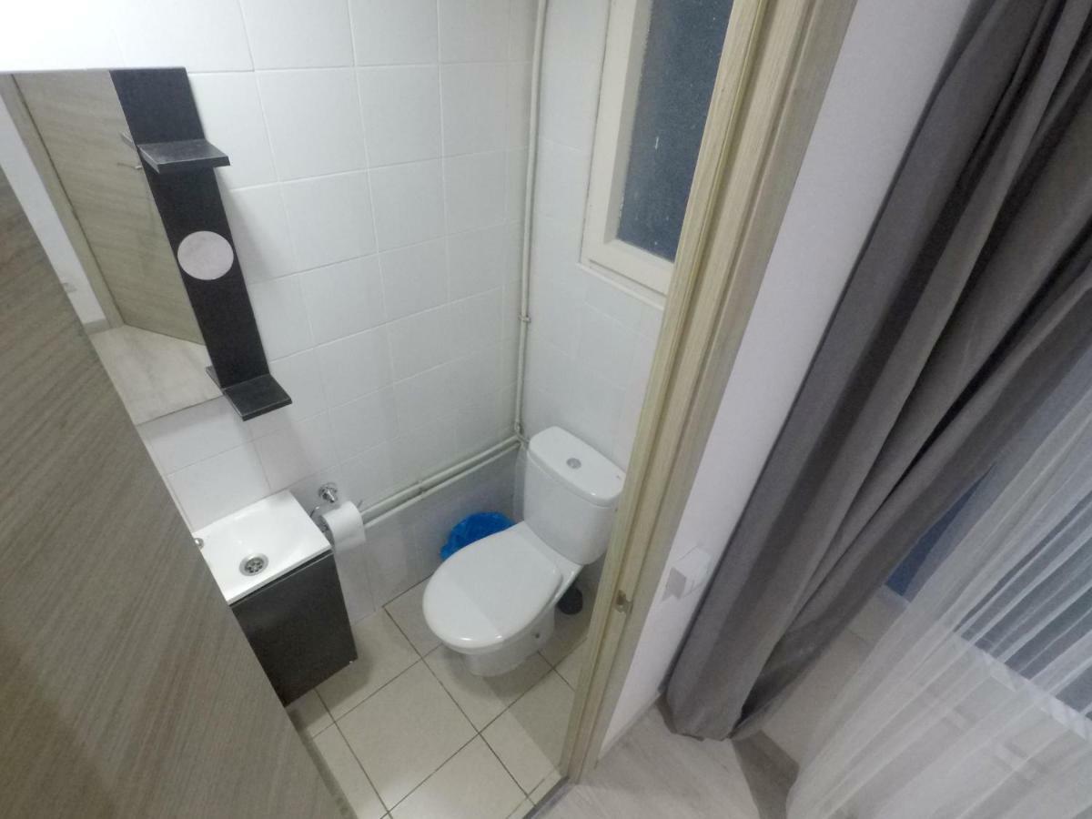 圣家族公寓 巴塞罗那 外观 照片